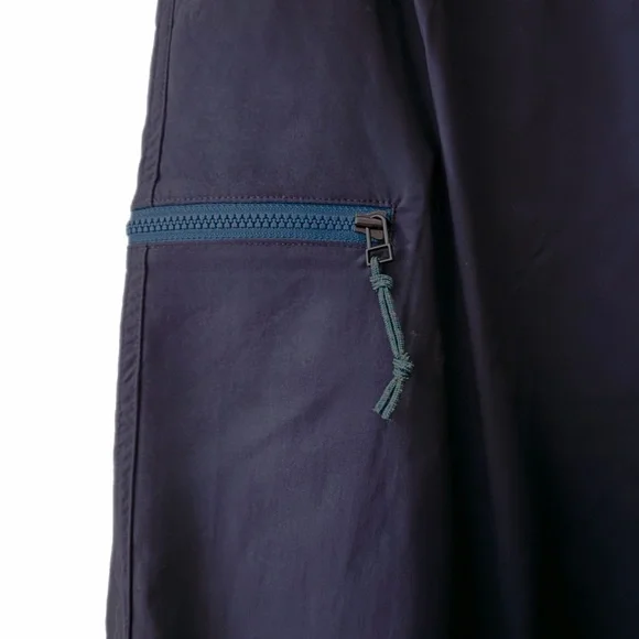 REI Men's Dark Blue Cargo Pants - Picture 3 of 5